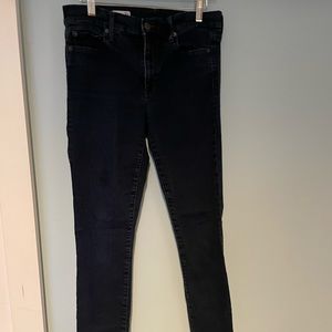 GAP size 30 skinny jeans